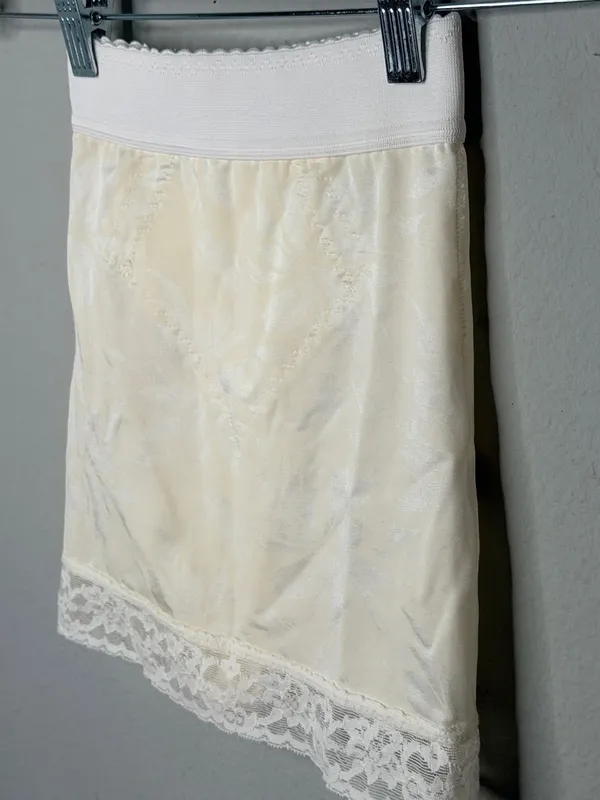Lady Manhattan Skirt Shapewear - Image 3