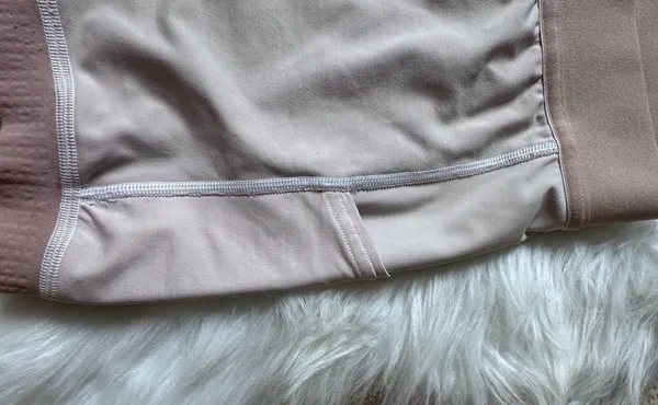 Lululemon Morning Match Short 3.5" Size 8 (RARE ITEM ESP IN THIS COLOR) - Image 5