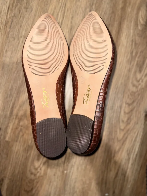 Trotters Estee Leather Embossed Women's Flats Size 8.5 - Image 2