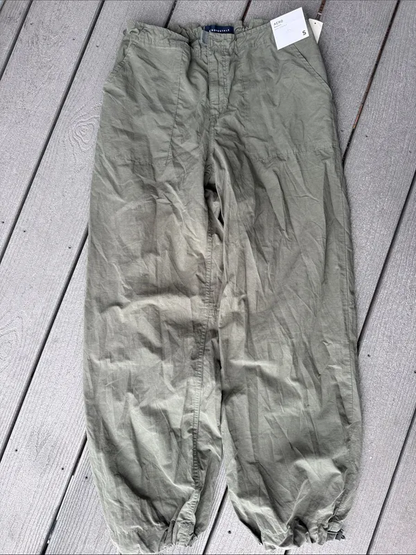 Aeropostale Baggy Parachute Pants - Image 5