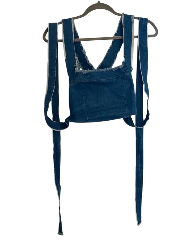 Hot & Delicious Denim Cropped Tank Top Medium Blue Chambray Criss Cross Back Tie Sexy Tie Boho - Image 3