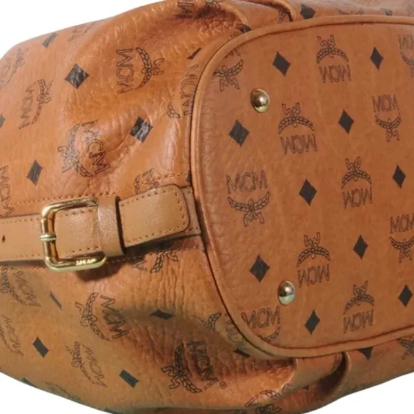 MCM Aren Hobo in Visetos Coated Canvas - Cognac - Image 6