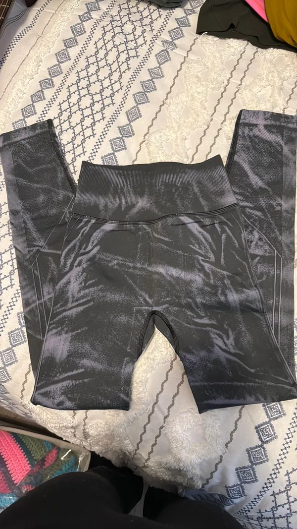 Lululemon leggings - Image 2