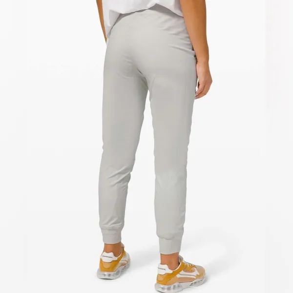 Lululemon Dance Studio Jogger *Lined - Image 2