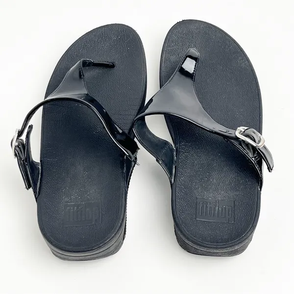 FIT FLOP Black Silver Buckle Thong Flip Flops 8 Beach Summer Spring - Image 5