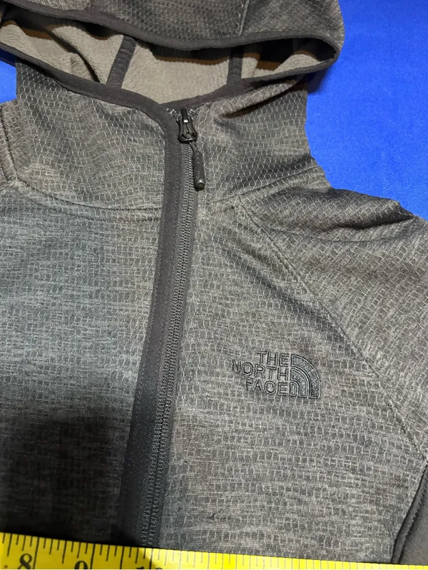 The North Face Women's Charcoal Gray Hooded Zip Jacket Size M - Image 11