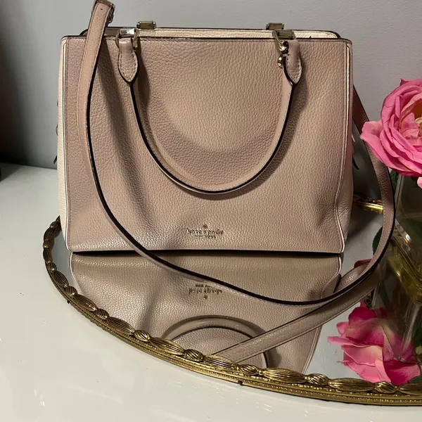 Kate Spade Cream Satchel with Elegant Design - Image 2