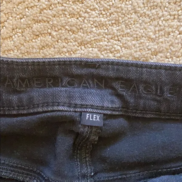 Jrs American Eagle Black jean shorts 26 - Image 4