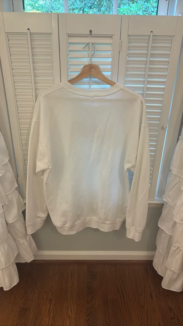 White crewneck with patch on it that speed out love Size M - Image 2