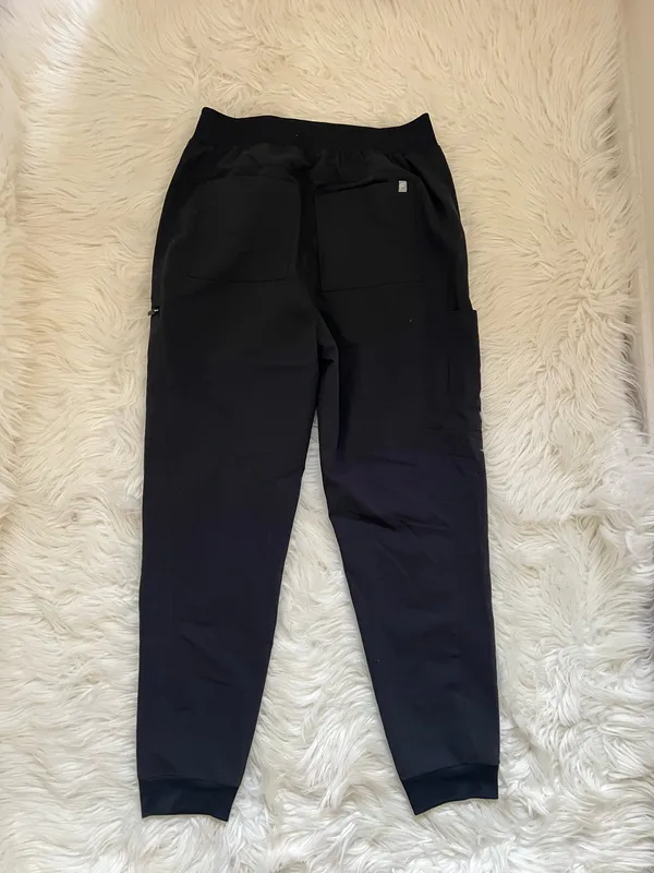 Fabletics Women’s Black Scrub Jogger Pants Size Medium  - Image 9