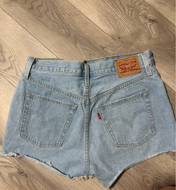 Levi’s 501 Denim Shorts - Image 2