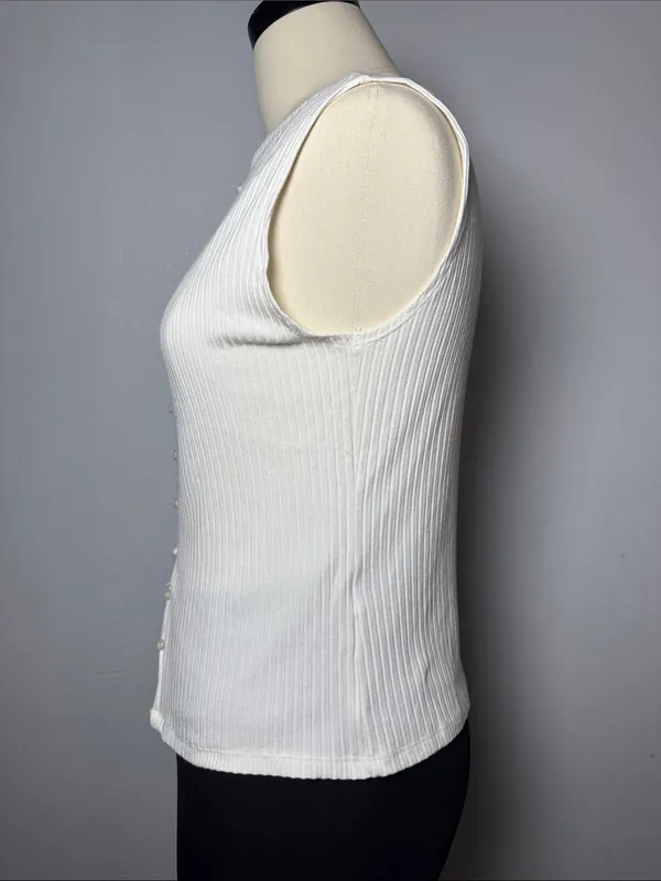 Abercrombie & Fitch White Ribbed Button-Front top - Image 4