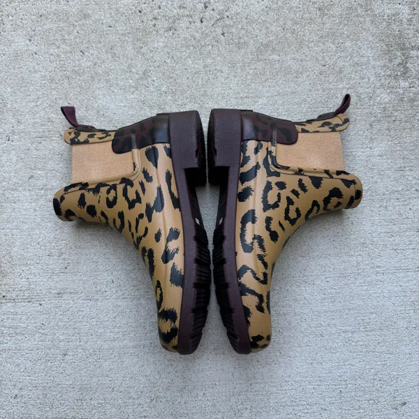 Hunter Original Leopard Animal Print Chelsea Rain Boot size 6 - Image 4