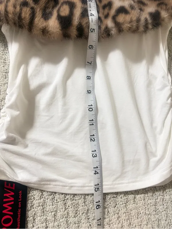 ROMWE White Off-Shoulder Cami with Leopard Fur Trim - Image 6