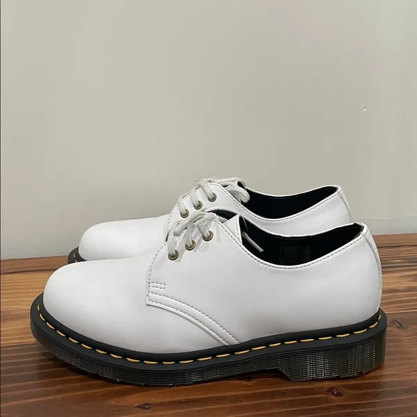 Dr. Martens 27214 Vegan Oxford Shoes Men's Size 6 Women's Size 7 White Leather - Image 16