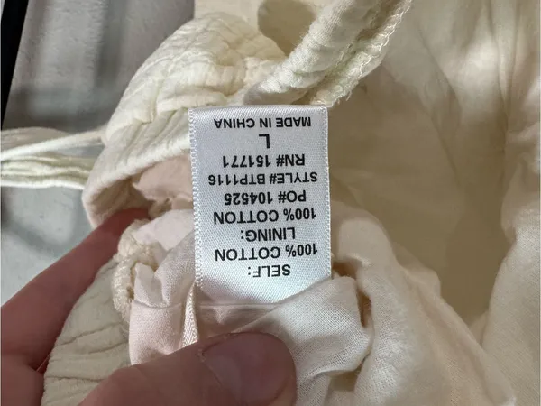 NWT Lelis Crop Top - Image 6