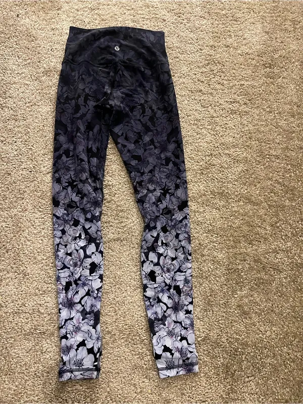 Lululemon align pant 28” nightfall Blossom size 4 - Image 5