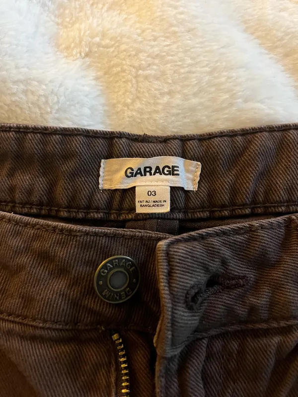 Garage Brown Low-Rise Cargo Pants - Image 4