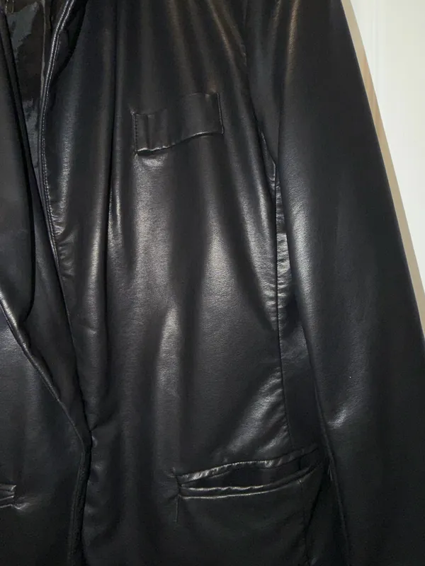Windsor Black Vegan Leather Single-Button Blazer - Image 4