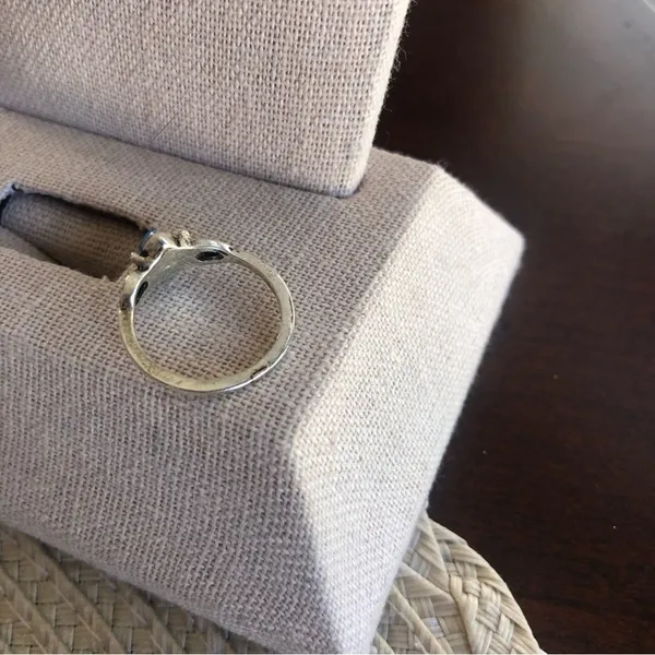 Vintage Ring Size 6 - Image 2