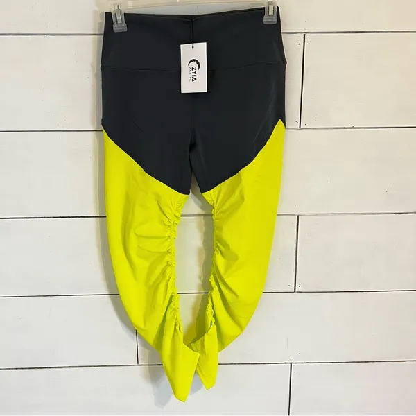 Zyia Active Neon Yellow Parallel Luxe Hi-Rise 7/8 24 Inch Leggings. Size… - Image 3