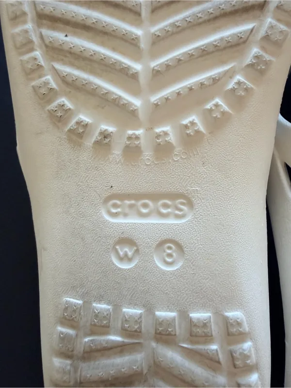 Crocs Women's Kadee II Flip Thong Sandal in white, lightweight, size 8 women's - Image 4
