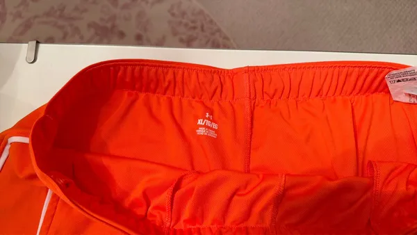 Under armour shorts - Image 2