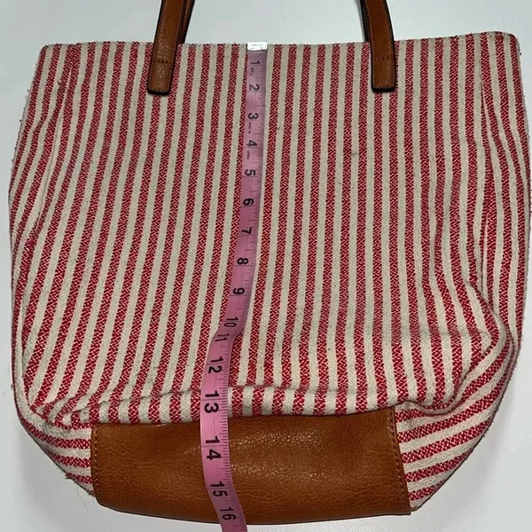 Flawed Sole‎ Society tote bag magnetic closure versatile mom bag fall - Image 3