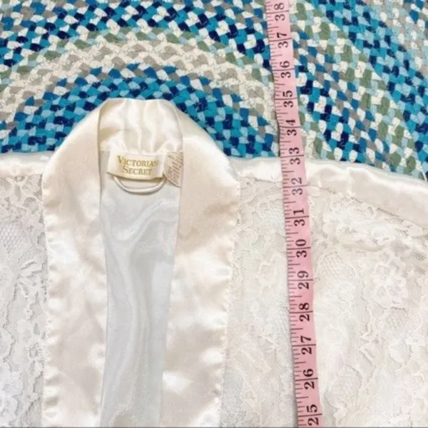 Victoria's Secret Robe‎ - Image 7