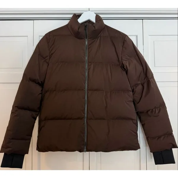 Theory brown stand up collar down fill puffer jacket size small - Image 3