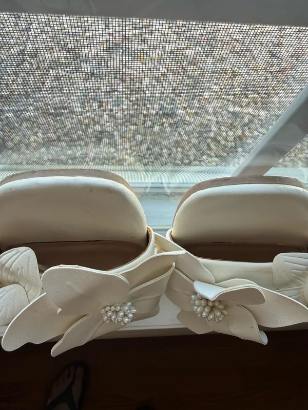 Target Sandals - Image 4