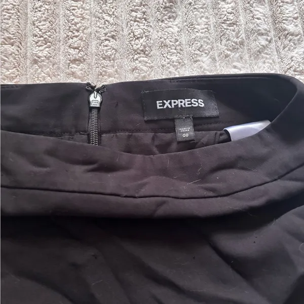 Express Double Lined Black A-Line Skirt - Image 3