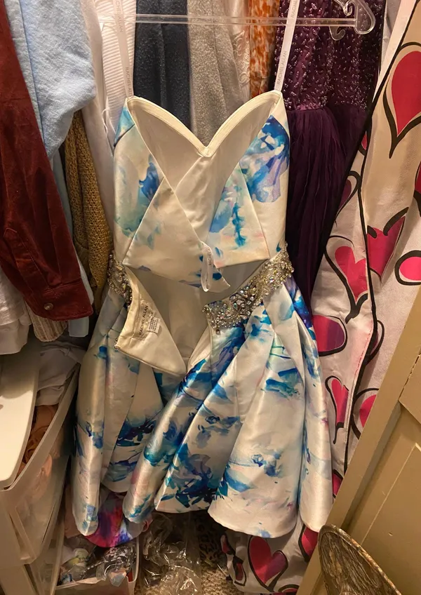 Prom Dress - Image 3
