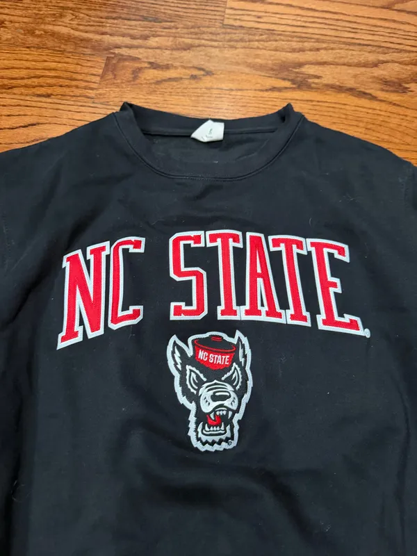 NC State crewneck sweatshirt Black Size undefined - Image 2