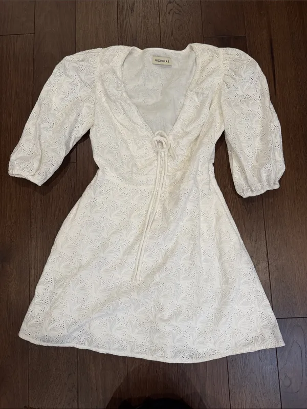 Nicholas Danni Bow-Detailed Broderie Anglaise Mini Size 8 - C30-143 - Image 2