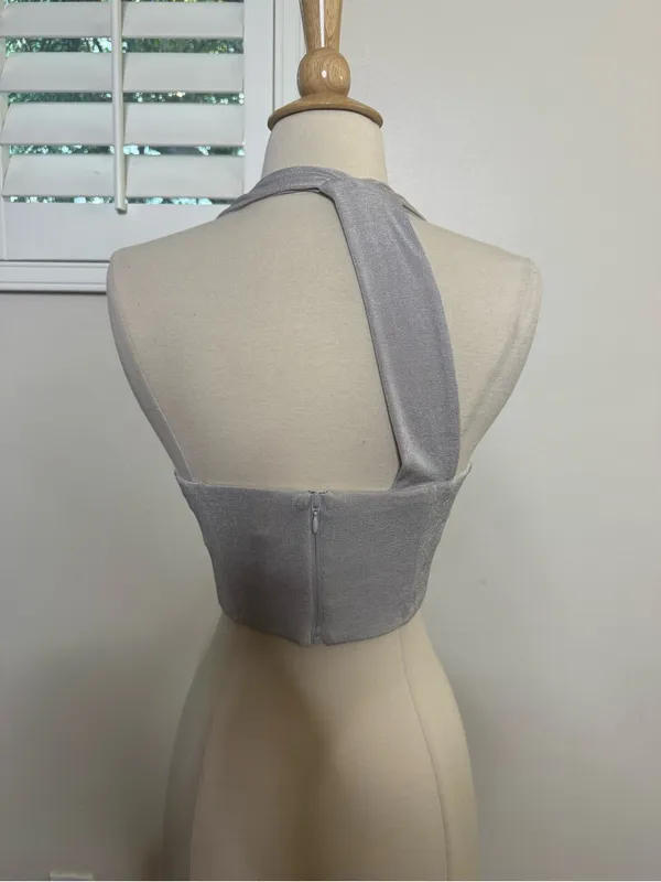 superdown One-Shoulder Cutout Crop Top in Blush Pink - Image 6