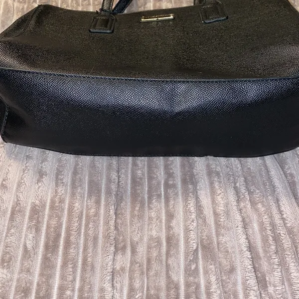 London fog black bag shoulder bag with ribbon multi pocket medium size​​​ - Image 4