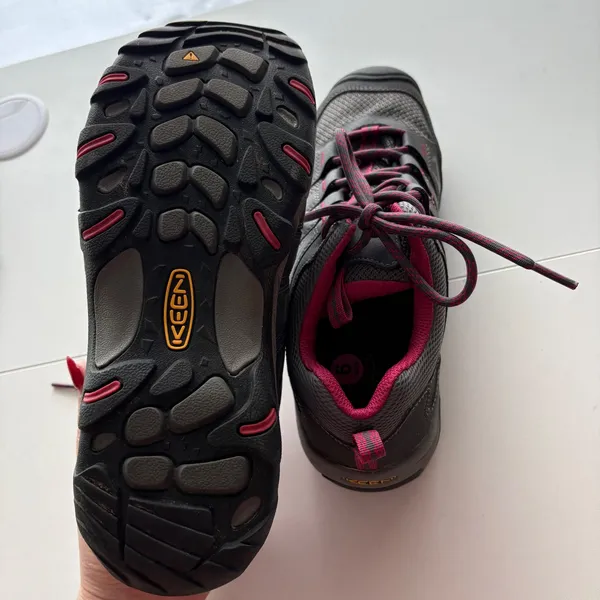KEEN Womens Hiking Shoes‎ Dark Grey Berry Pink Low Top Trail Sneakers Size 9 - Image 9