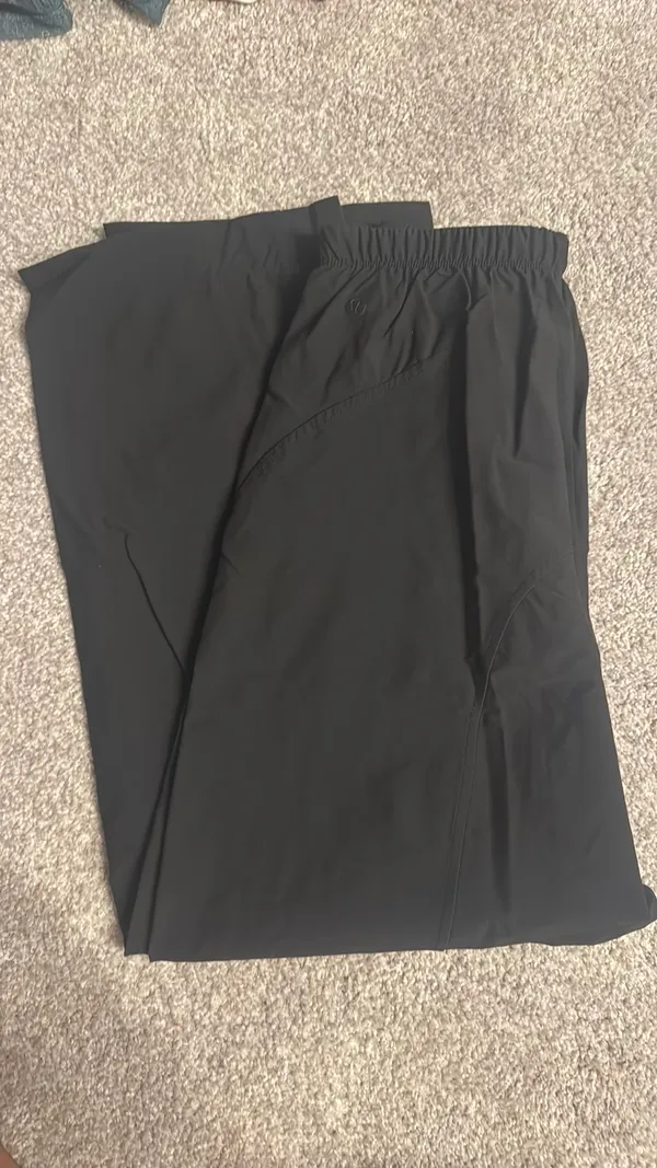 Swift Mid-Rise Lululemon Wide-Leg Pants Black - Image 2