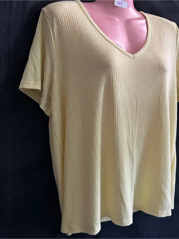 Old Navy Women’s V-Neck Ribbed Short Sleeve Top Light Yellow LG - Image 4