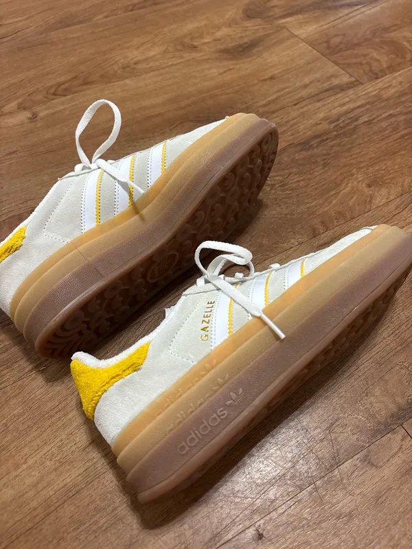 Adidas Gazelle Sneakers - Image 3