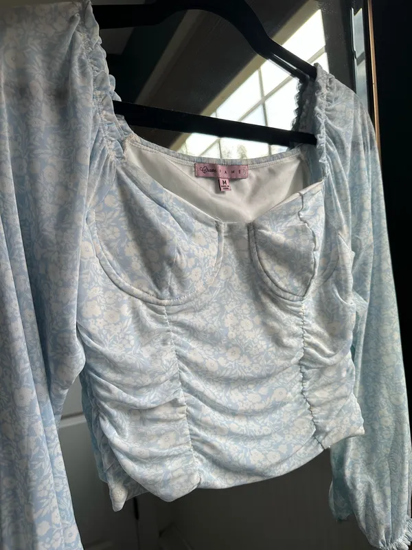 Blue floral top - Image 2