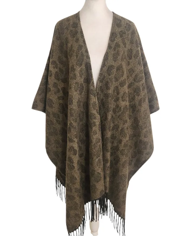 Woolrich Green Leopard Print Oversized Blanket Wrap One Size - Image 2