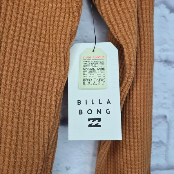 NWT Billabong Waffle Knit Henley Crop Top L Rust Terracotta Button Up Thermal - Image 5