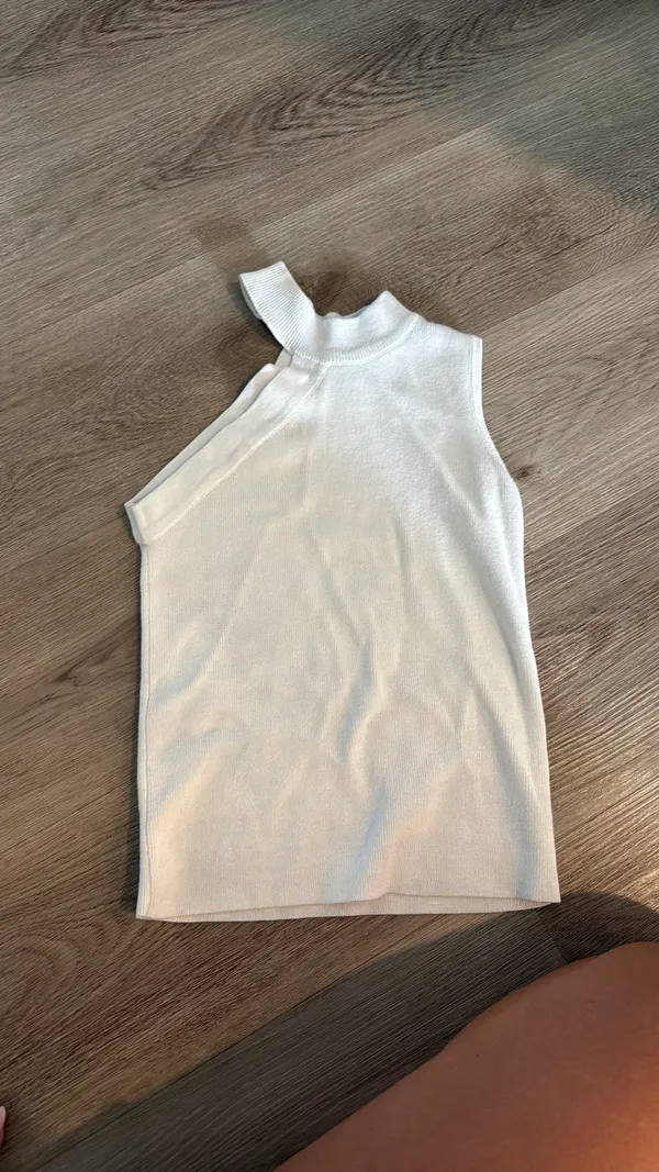 Princess Polly white top - Image 3