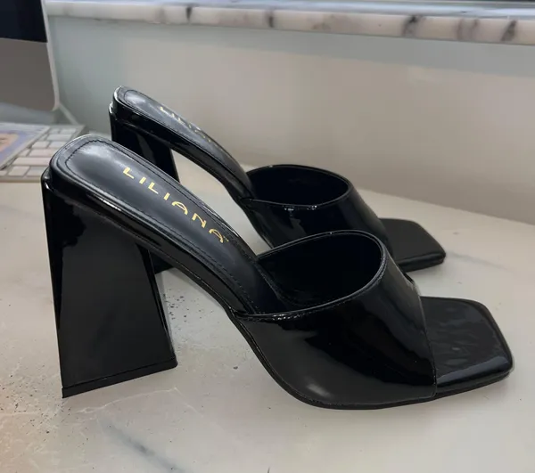 Black Block Heels Size 8.5 - Image 3