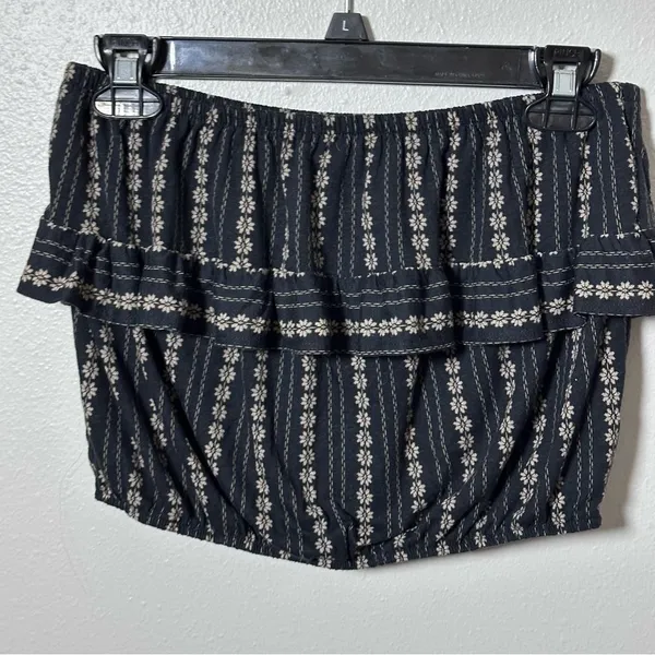 American Eagle Women Sleeveless Black Strapless Crop‎ Top size Small - Image 2