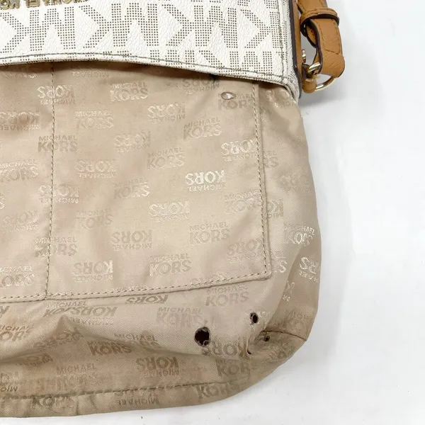 Michael Kors Jet Set Travel Crossbody Bag Vanilla *READ* - Image 11
