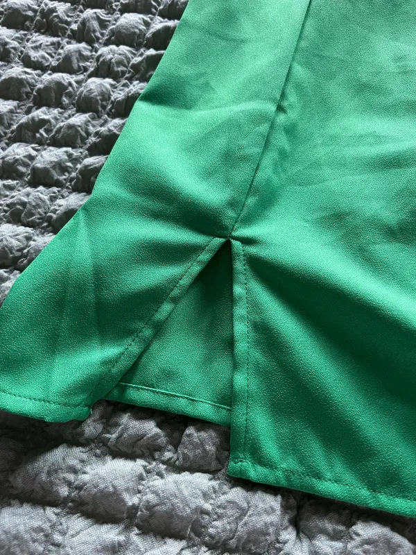 SheIn Green satin mini dress with slit and tie back detail. Size: S #satin #party #eveningwear - Image 4