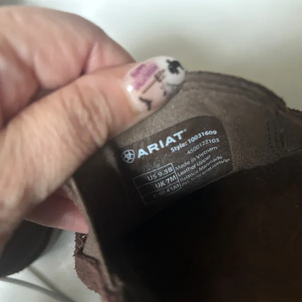 Ariat cruiser slip-on shoes in brown floral embossed - Image 5